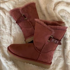 NEW LISTING!!! UGG NASH BOOTIES